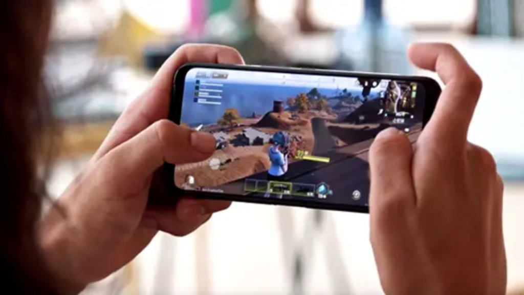 Mobile Gaming Skyrockets in the UK as Users Pay to Win!