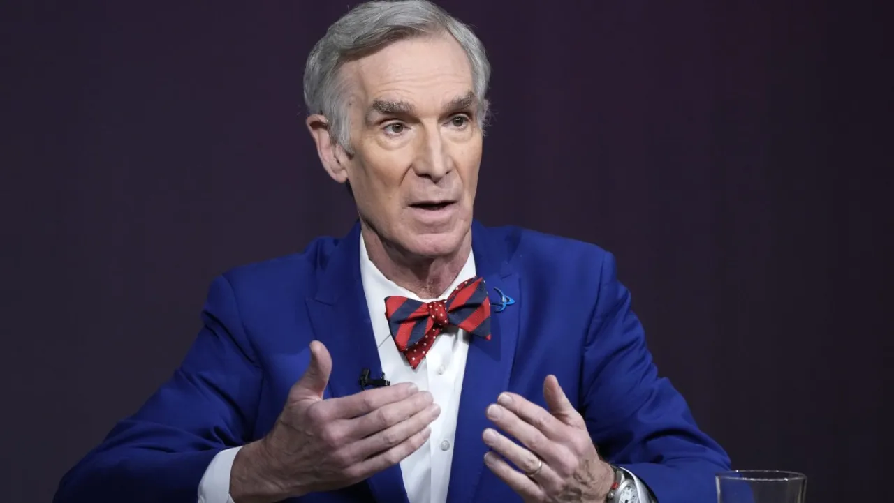 Bill Nye Says Record-Breaking Extreme Heat 'A Taste of The Normal of The Future!