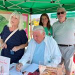 Produce Pete and Bette Napolitano offer Staten Island a new cookbook