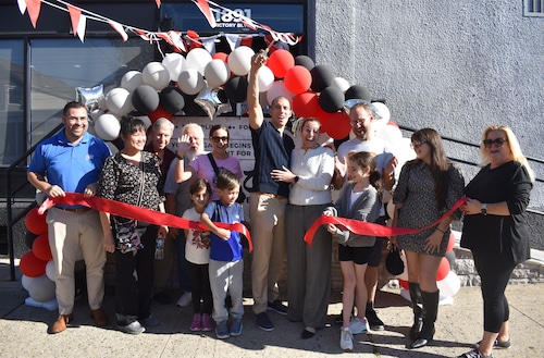 Staten Islander fulfills boyhood dream, opens martial arts center