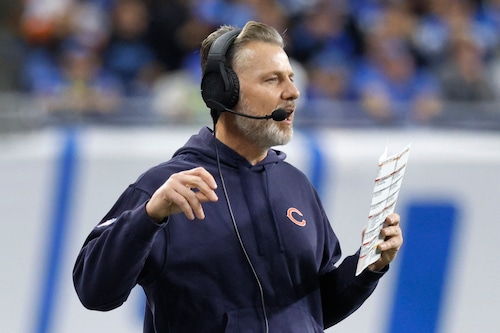 Bears coach Matt Eberflus freezes in loss to Lions and NFL analysts unload: ‘Idiotic … embarrassing … fire him now’