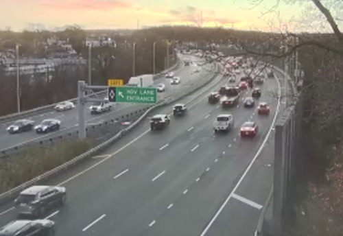 Delays on Staten Island Expressway; delays cleared on  Outerbridge Crossing