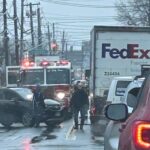 1 person transported to hospital following crash on Staten Island: NYPD