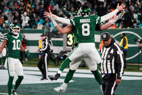 Jets beat Dolphins to end awful season | How much did it hurt their draft, who are they playing in 2025?